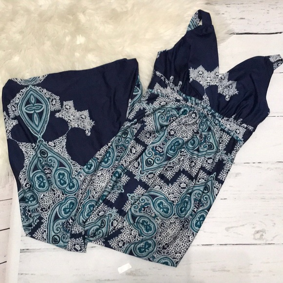 Covington Dresses & Skirts - Printed Maxi Dress